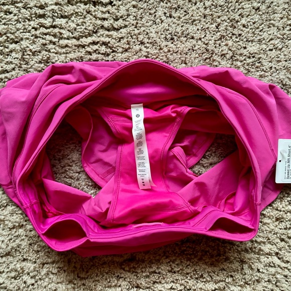Lululemon Speed Up Mid-Rise Short 4" Sonic Pink size 10 - Picture 3 of 15
